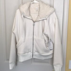 Athleta NWT Cozy Sherpa Reversible Jacket.